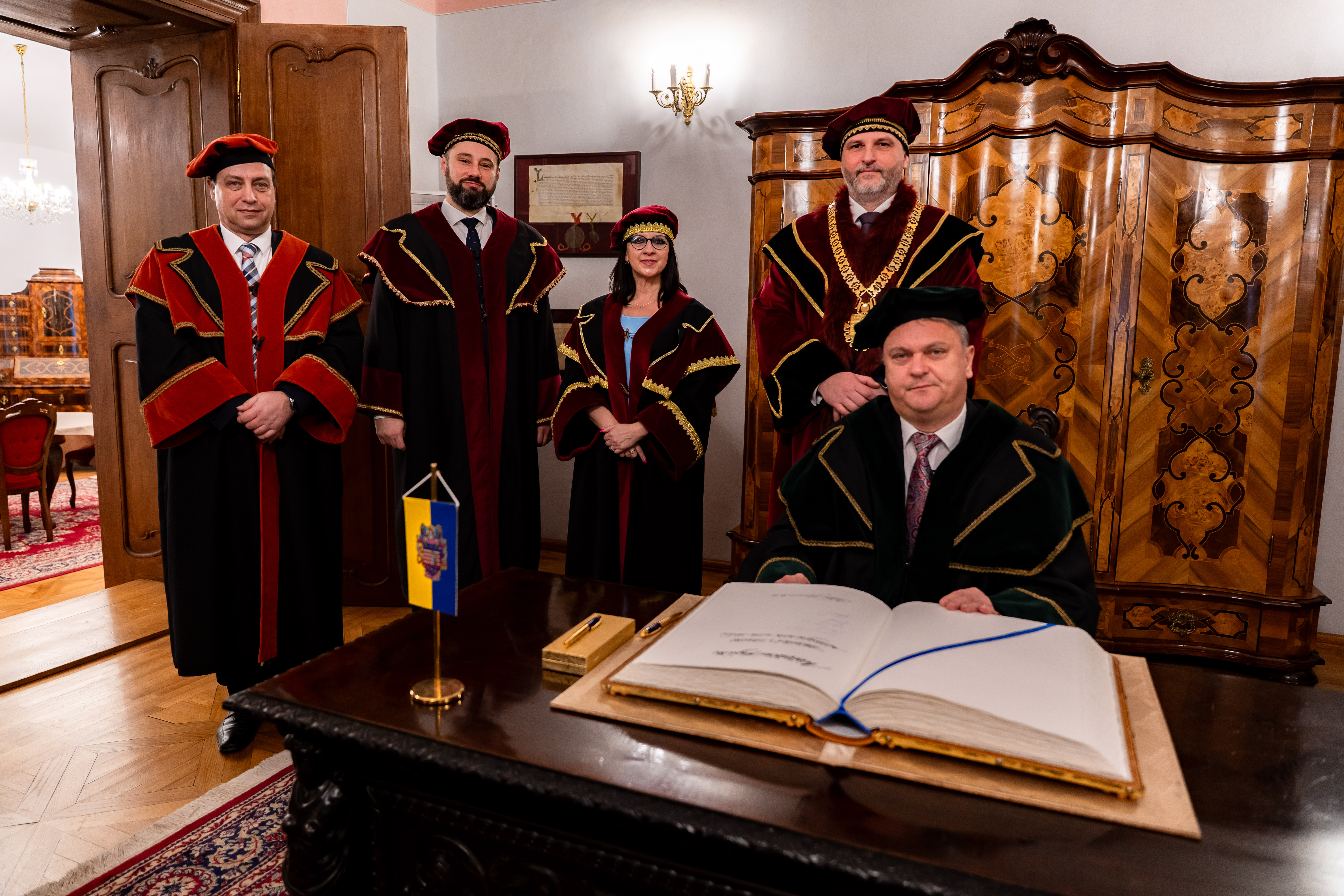  prijatie starostov Mestskych casti v Kosiciach.-52